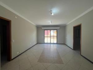 Casa no Condomínio Nova Higienópolis