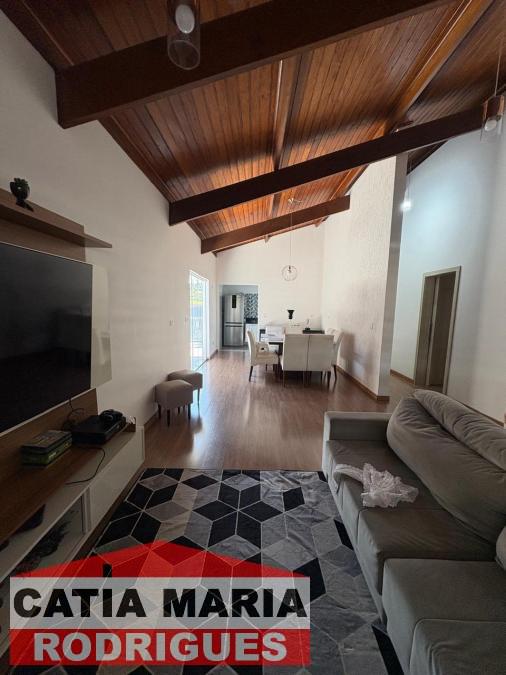 Casa no Condomínio Nova Paulista Casa no Condomínio Nova Paulista